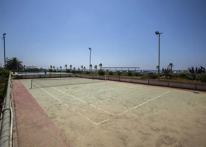 Larnaca Sunshore Beachfront Suite
